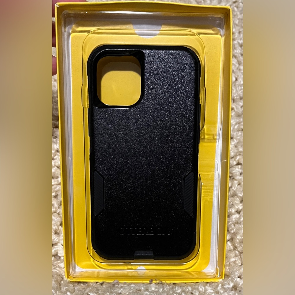 Otterbox Commuter case for iPhone 12 mini *Like New* in box